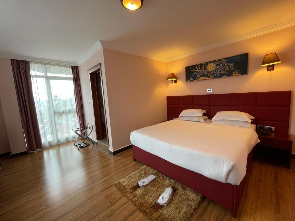 Moonlight Hotel Addis Abeba Exterior foto