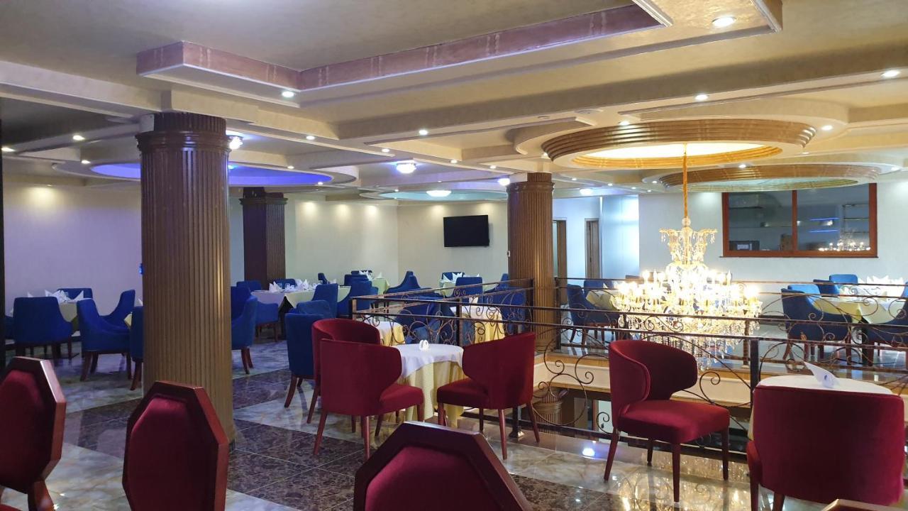 Moonlight Hotel Addis Abeba Exterior foto