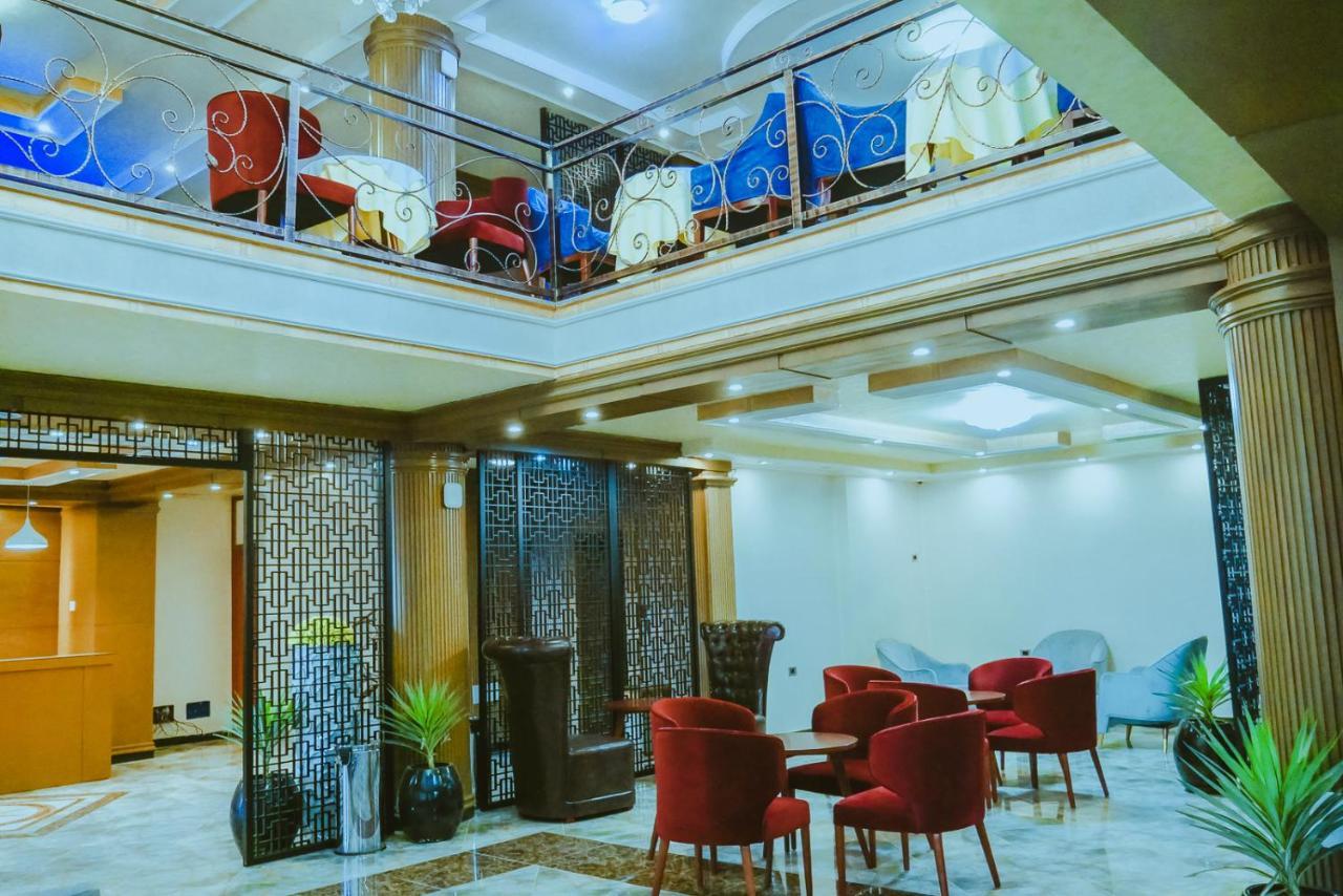 Moonlight Hotel Addis Abeba Exterior foto